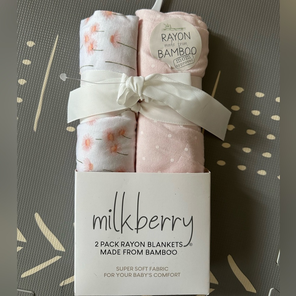 Milkberry Bamboo Swaddles